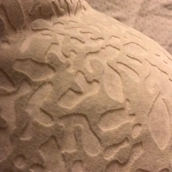 Meet your Posher, Krystle - Picture 1 of 1